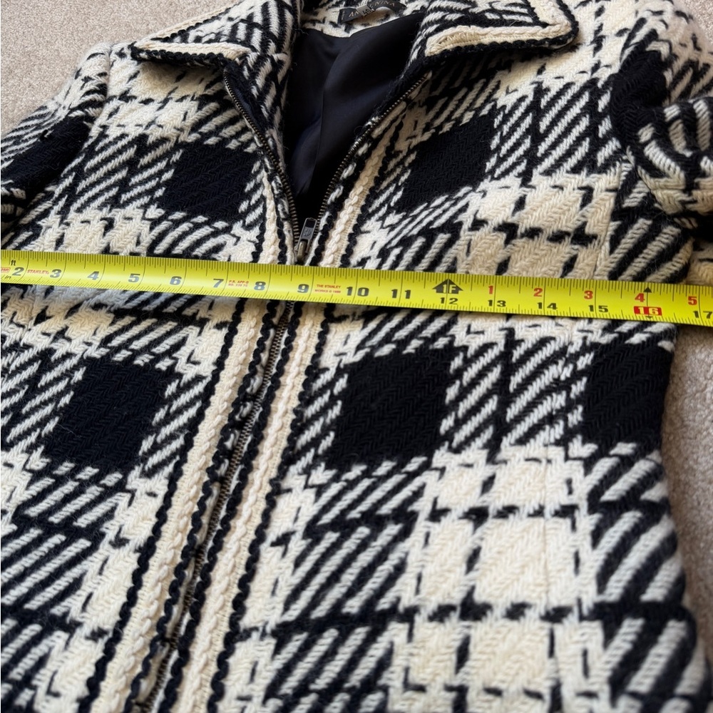 Angel Nina Plaid Wool Blend Coat Women Size 40 Black Cream Long Zip Jacket - Picture 9 of 16